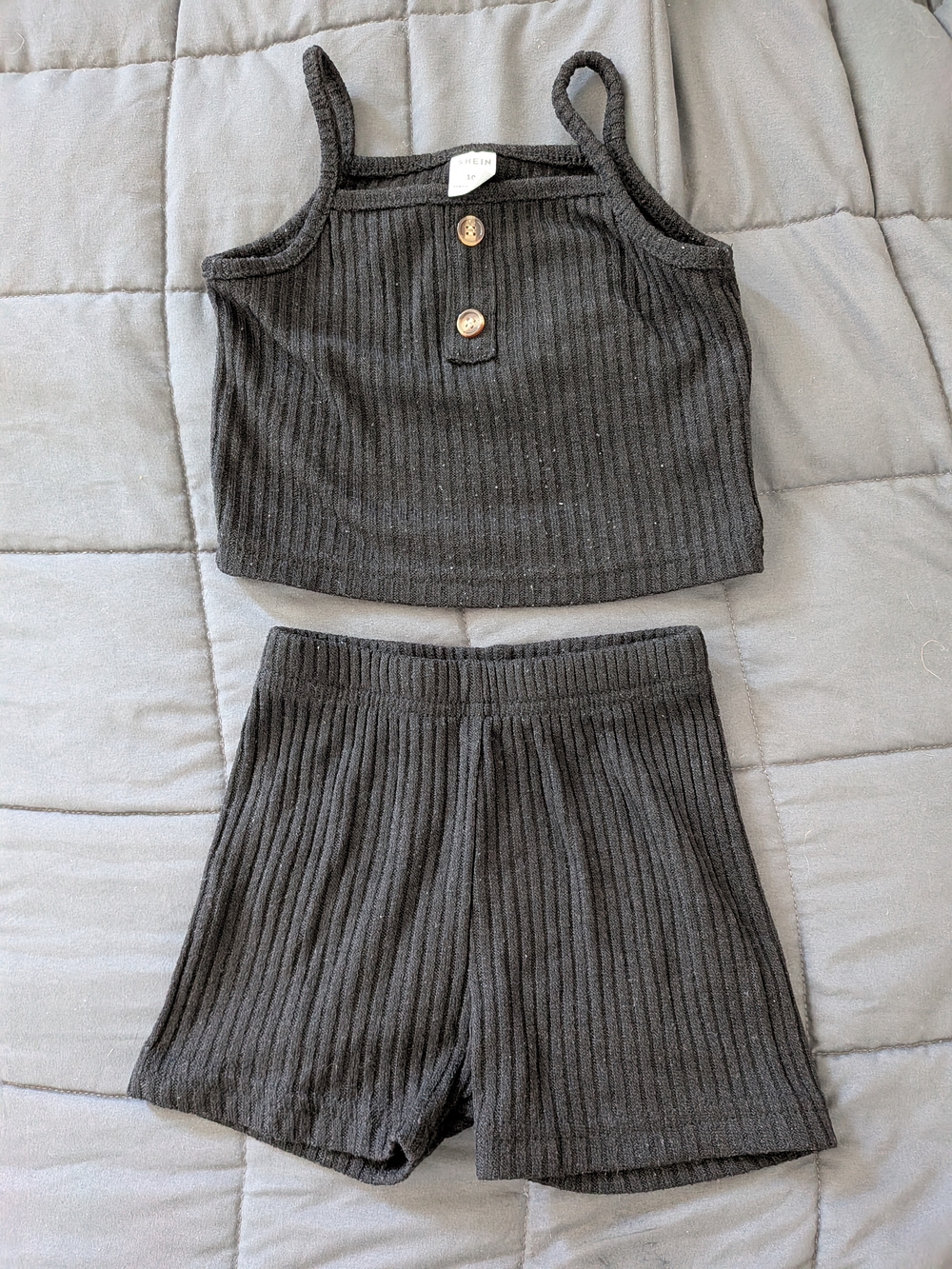 SHEIN Toddler Girl 2 Piece Ribbed Set Black Tank Top & Shorts Size 100 (2-3Y)